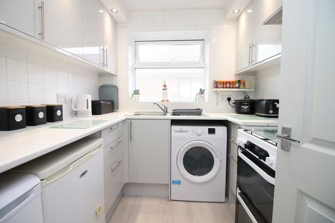 2 bedroom bungalow for sale, Springbrook Avenue,  Thornton-Cleveleys, FY5