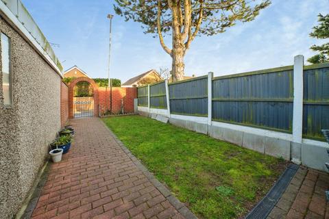 5 bedroom bungalow for sale, Greenacres, Kirkby-in-Ashfield, Nottingham, Nottinghamshire, NG17