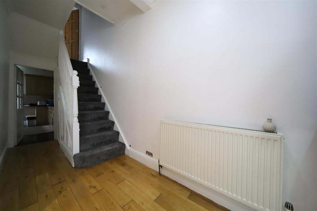 Hallway.jpg
