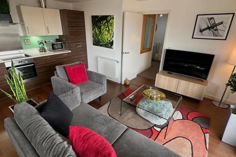 1 bedroom apartment to rent, Albany Road, London, SE5