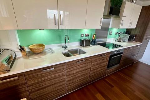 1 bedroom apartment to rent, Albany Road, London, SE5