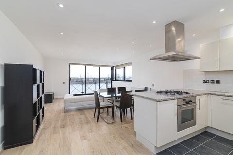 2 bedroom apartment to rent, Westferry Road, London, E14