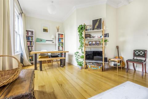 undefined, Ravens Close, Surbiton