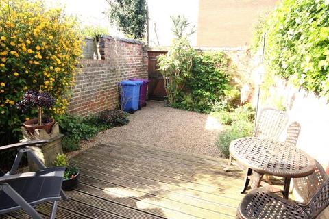undefined, Rose Brae, Mossley Hill, Liverpool, Merseyside, L18