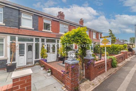 Holgate, Blackpool FY4