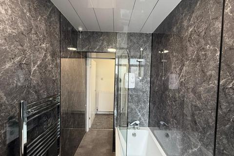 2 bedroom flat to rent, Harlow Place, Dundee DD3