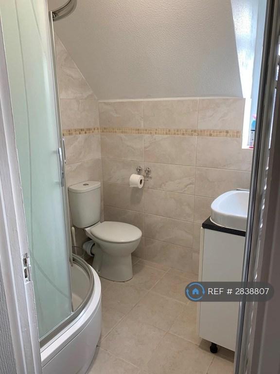 Upstairs Bathroom