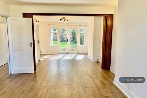 5 bedroom semi-detached house to rent, Wentworth Hill, Wembley, HA9