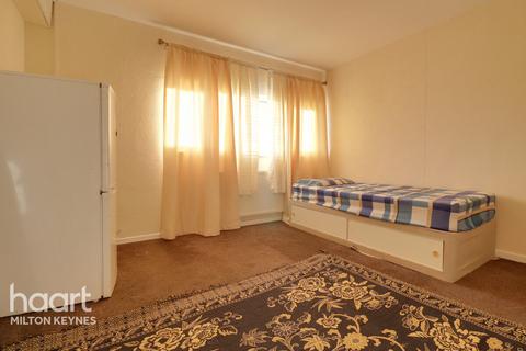 undefined, Coltsfoot Place, Conniburrow