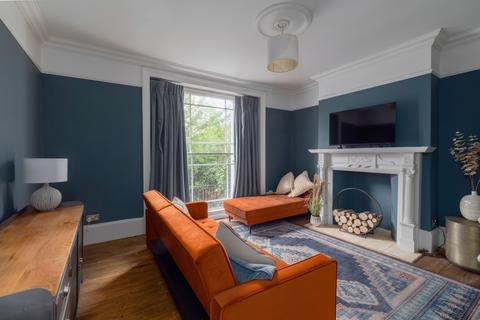 3 bedroom semi-detached house to rent, Ashburnham Place , Greenwich, SE10
