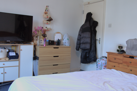 undefined, Watford WD18