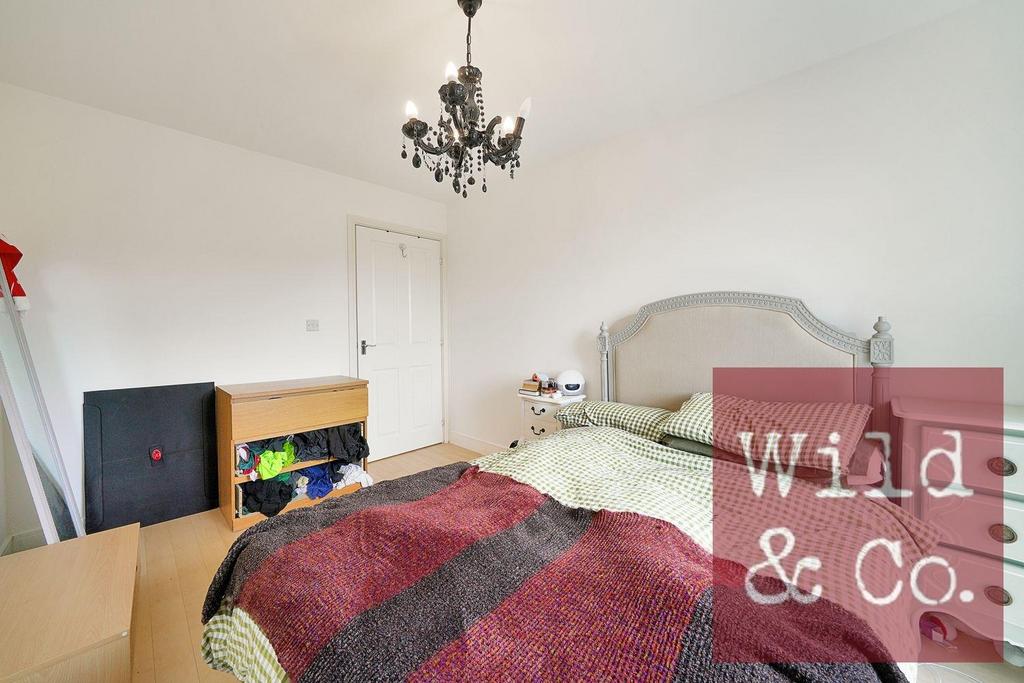 Flat 25, Dockside Court - z LFXwv Sn Mn R3 A2 BYV8 Sb.jpg