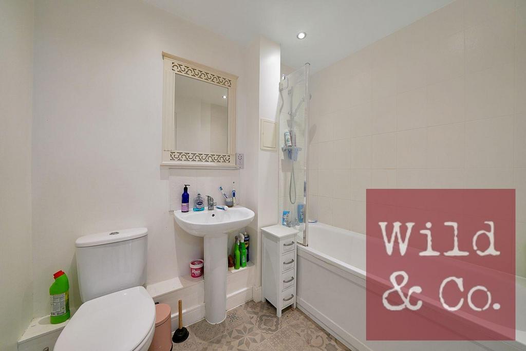 Flat 25, Dockside Court - jh0 Cw Md Hpm M5 Pspw P6t X.jpg