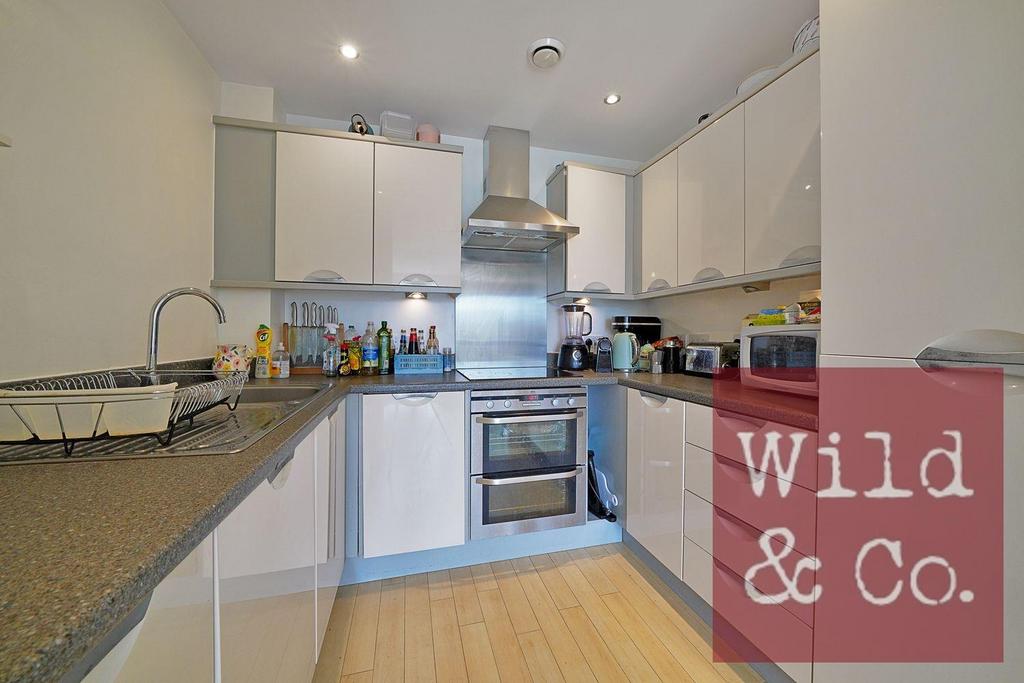 Flat 25, Dockside Court - j L8 Xjrd H0d Gsdjj Zok8 B.jpg