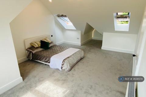 undefined, Creffield Road, London, W5