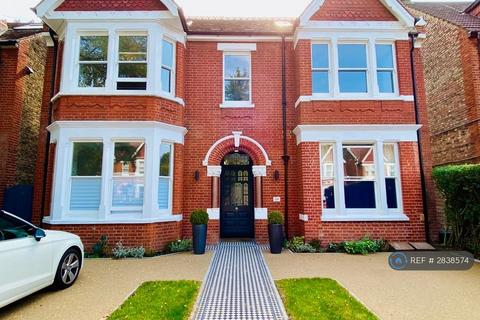 undefined, Creffield Road, London, W5