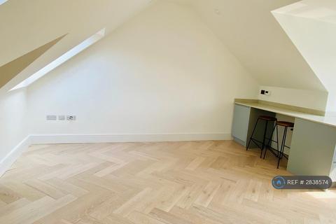 undefined, Creffield Road, London, W5