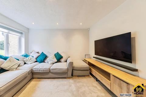 undefined, Milecastle, Milton Keynes, Buckinghamshire, MK13