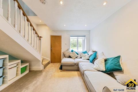 undefined, Milecastle, Milton Keynes, Buckinghamshire, MK13