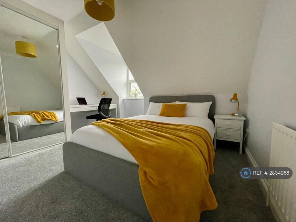 Double Bedroom 1