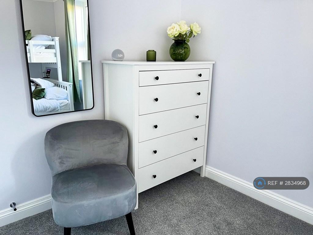Double Bedroom 2