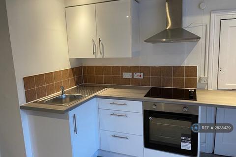 1 bedroom flat to rent, King Street, Great Yarmouth, NR30