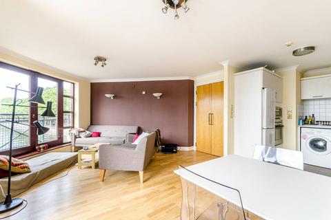 2 bedroom flat to rent, Russell Place, Rotherhithe, London, SE16