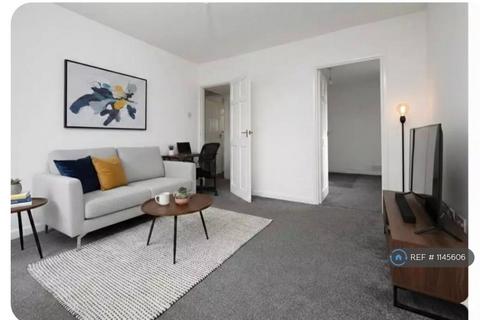 1 bedroom flat to rent, Clarendon Court, Leicester, LE2