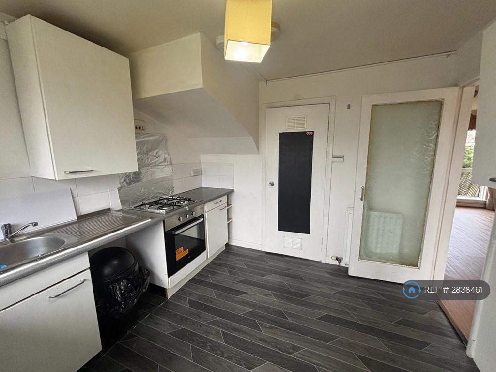 Kitchen - Gas Cooker