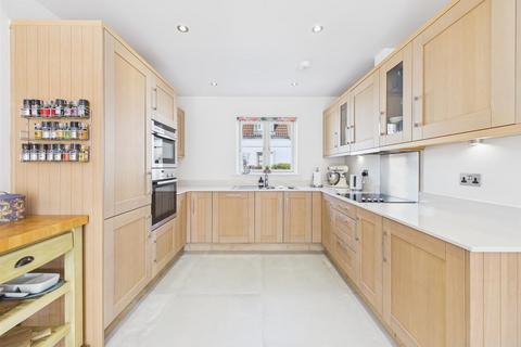 4 bedroom semi-detached house for sale, Located in the heart of Gorey Village