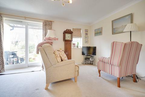1 bedroom retirement property for sale, High Wych Road, Sawbridgeworth, CM21