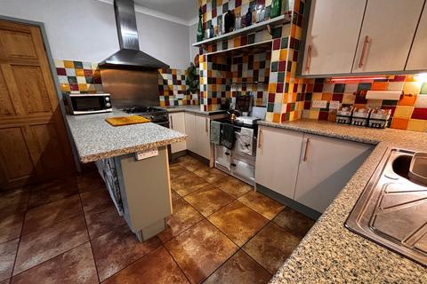 3 bedroom property with land for sale, Carmarthen SA33