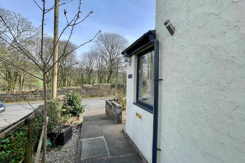 2 bedroom end of terrace house for sale, Seed Hill Terrace, HALIFAX