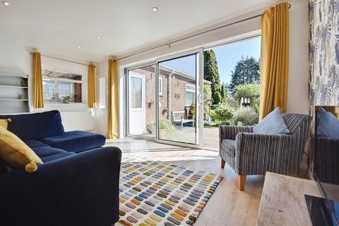 4 bedroom semi-detached house for sale, New Road, East Sussex TN31