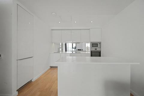 2 bedroom flat to rent, London SW18
