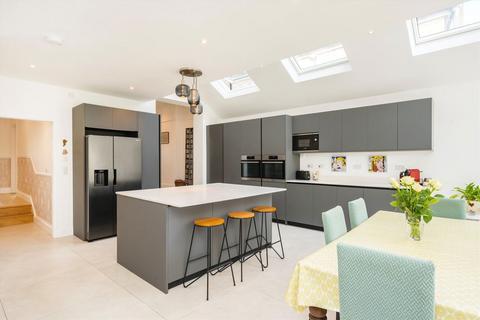 5 bedroom house for sale, Kings Road, London SW19