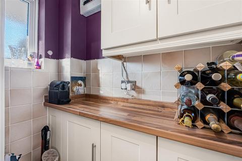 2 bedroom terraced house for sale, Wellington Drive, Welwyn Garden City