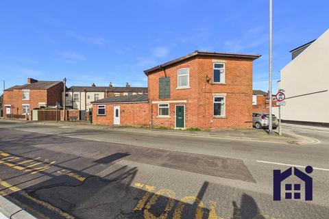 2 bedroom terraced house for sale, Slater Lane, Leyland, PR25 1TL