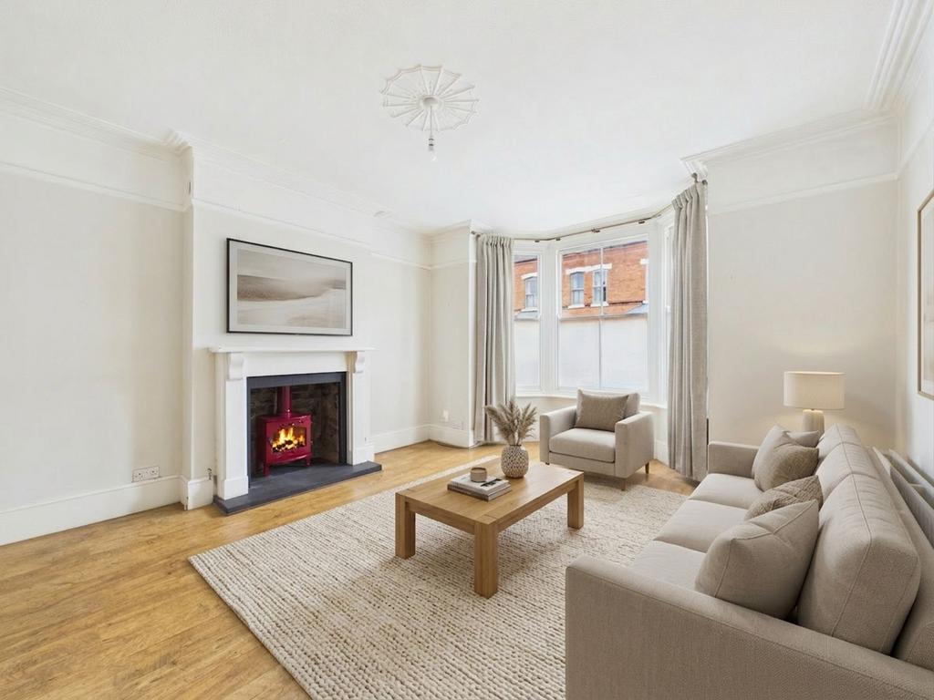 Lounge (Virtually Furnished)