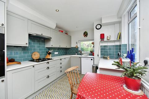 3 bedroom terraced house for sale, Bates Road, Brighton