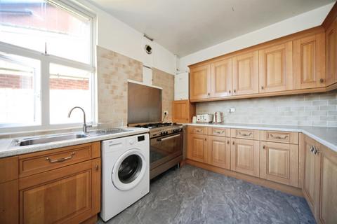 undefined, Ashburnham Road, Luton