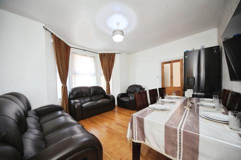 undefined, Ashburnham Road, Luton