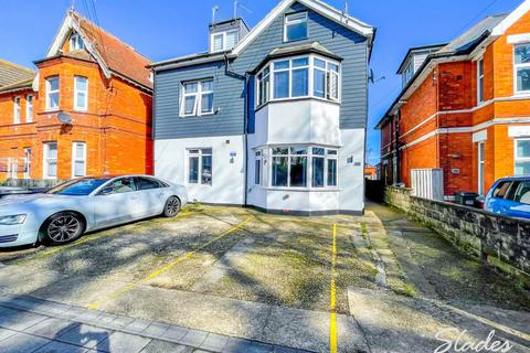 1 bedroom flat to rent, Parkwood Road , Boscombe , Bournemouth