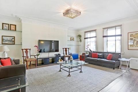 3 bedroom apartment to rent, Old Marylebone Road, London NW1