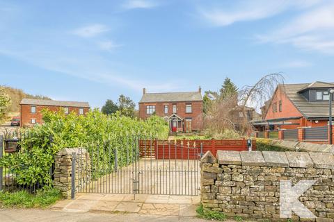 3 bedroom semi-detached house for sale, 734 Ripponden Road, Oldham, OL4 2LP