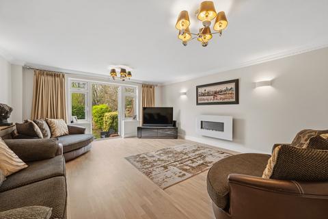 undefined, Portmore Quays, Weybridge, KT13