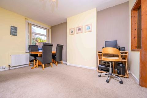 3 bedroom semi-detached house for sale, Bath Road, Kettering