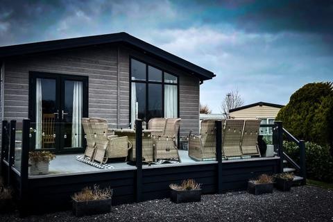2 bedroom park home for sale, Willowgrove Leisure Park