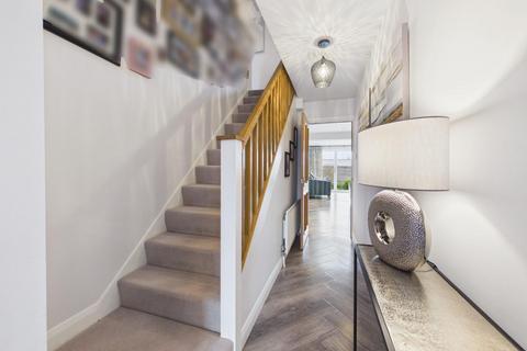 5 bedroom detached house for sale, Dales Way, Bingley