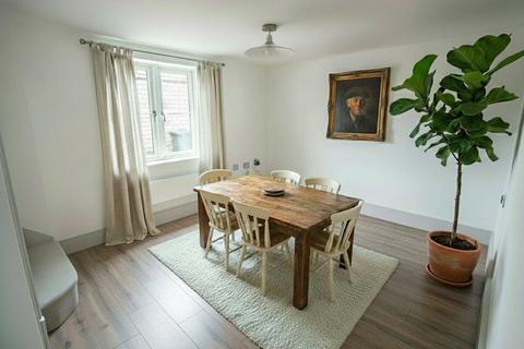 3 bedroom semi-detached house for sale, Enborne Street, Enborne, Newbury, Berkshire, RG14
